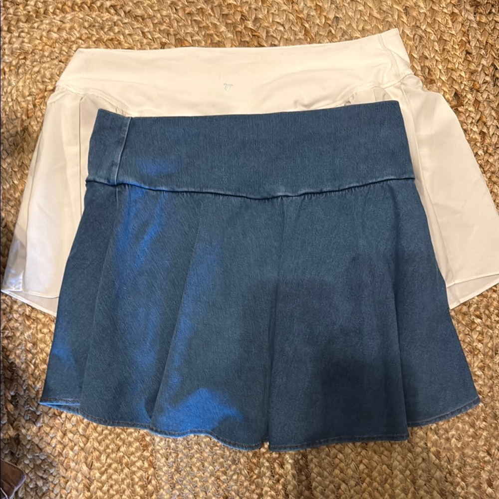 JoyLab White and Amazon Deimn Skater Mini Skort (lot of 2)